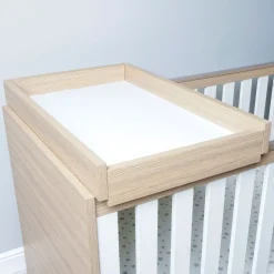 Babymore Luno Veni Cot Top Changer - Oak