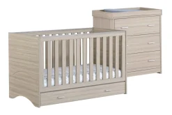 Babymore Veni Oak Room Set 2 pieces - Cot Bed with drawer & Chest