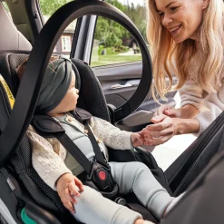BeSafe Go Beyond Car Seat - Fresh Black Cab