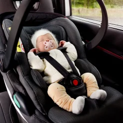 BeSafe Go Beyond Car Seat - Fresh Black Cab