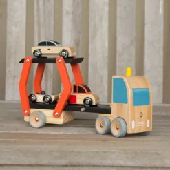Classic World - New Car Transporter
