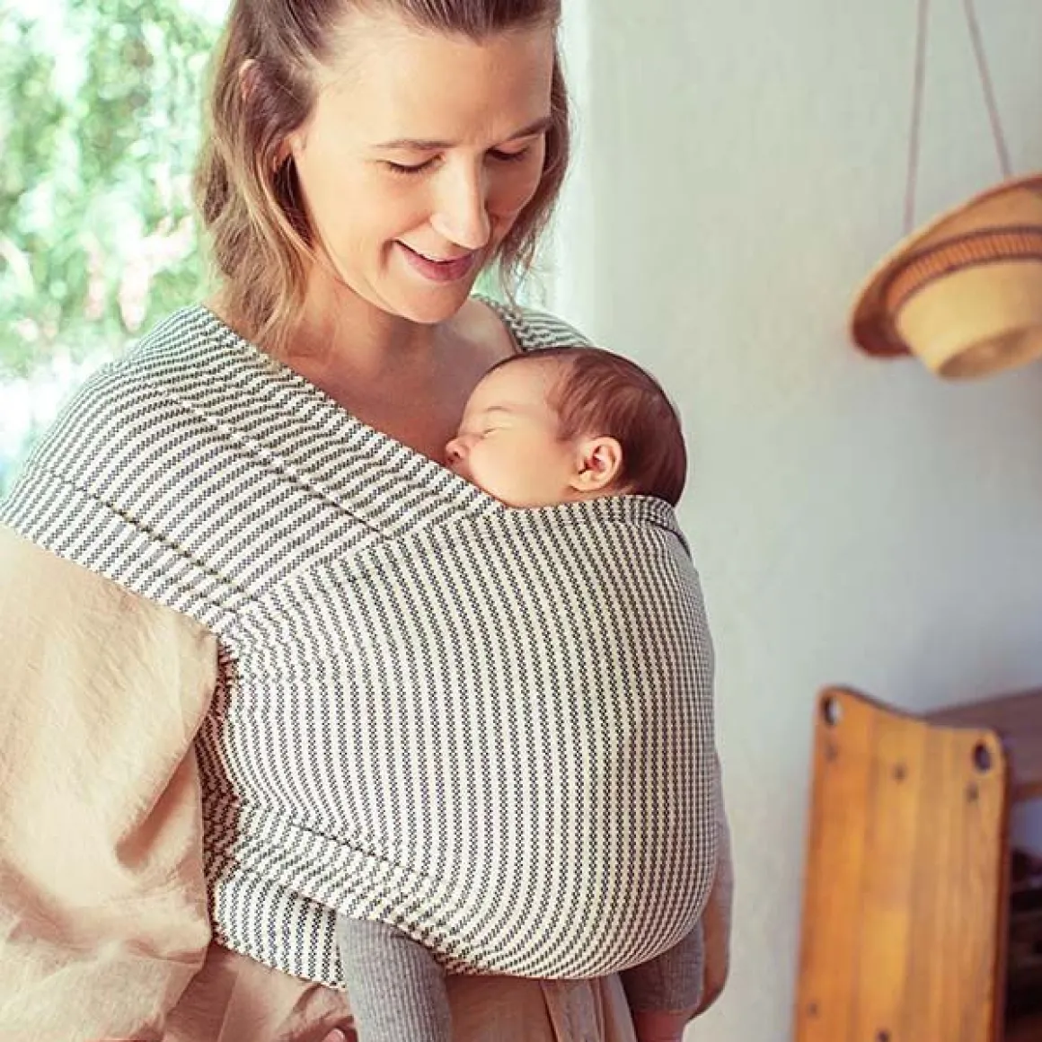Ergobaby Aura Baby Wrap