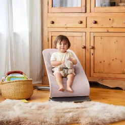 ErgoBaby Evolve Bouncer - Blush Pink