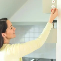 Fred Invisible Magnet Lock