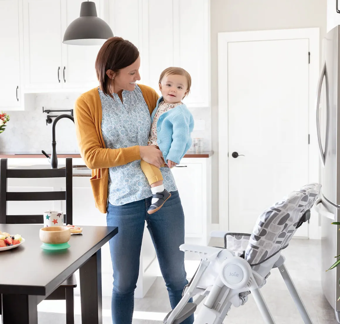 Joie Snacker 2in1 Highchair - Logan