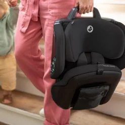 Maxi-Cosi Nomad Plus Car Seat - Authentic Black