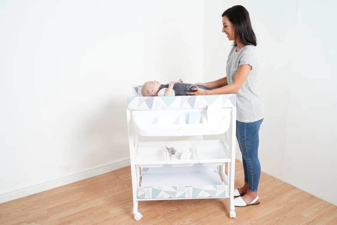 My Child Peachy Changing Unit - Geo Diamond