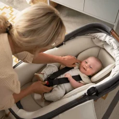Nuna CARI NEXT Carrycot Car Seat - Caviar