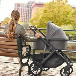 UPPAbaby VISTA 3 in 1 MESA Travel System - Greyson
