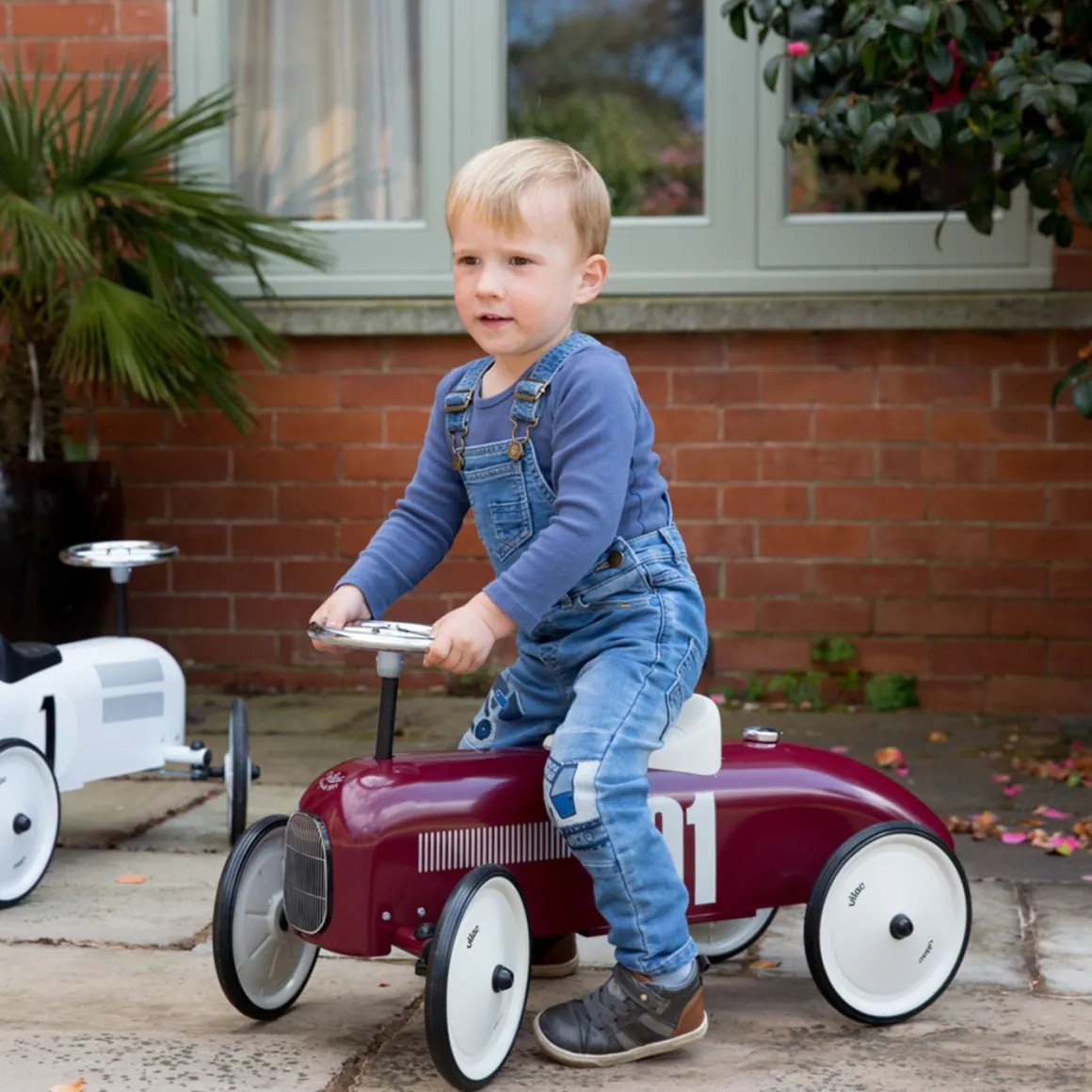 Vilac - Classic Car Burgundy